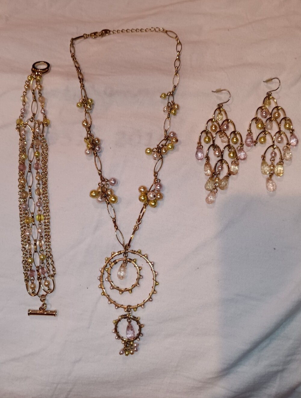 Liz Claiborne Gold-Tone Pink & Yellow Bead Necklace Earring Bracelet Set